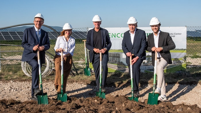 Günther Ofner, Vorstand Flughafen Wien AG, Carmen Jeitler-Cincelli, Bürgermeisterin von Baden, ...