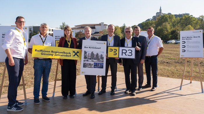 v.l. Prokurist Christoph Zimmermann (Projektleitung R3), Bürgermeister Vinzenz Knor, ...