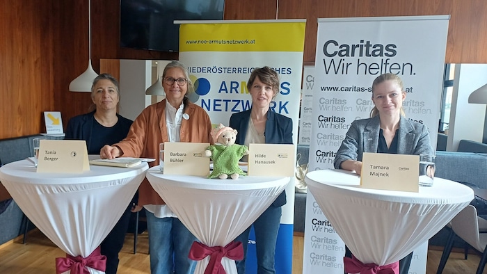 Das NÖ Armutsnetzwerk schlägt Alarm: Tanja Berger, Hilde Hanausek, Barbara Bühler und Tamara ...