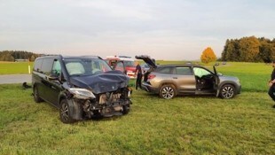 Insgesamt waren drei Autos involviert.