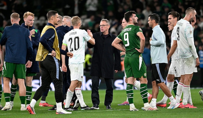 ÖFB-Teamchef Ralf Rangnick (Mitte)