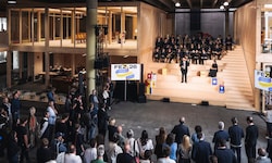 Eröffnung des Festivals und der neuen Halle. 