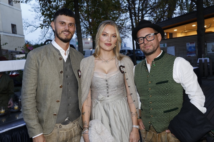 Fesche Partie: Nino Sifkovits, Cheyenne Ochsenknecht und Robert Buchberger