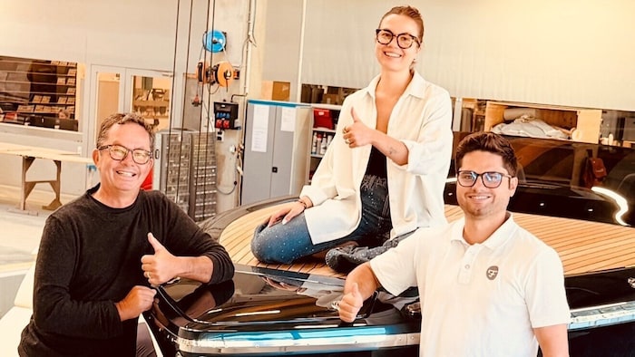 Mit Tochter Johanna, Neffe Georg (re). Mit Georgs Bruder Max werden sie die Firma ...
