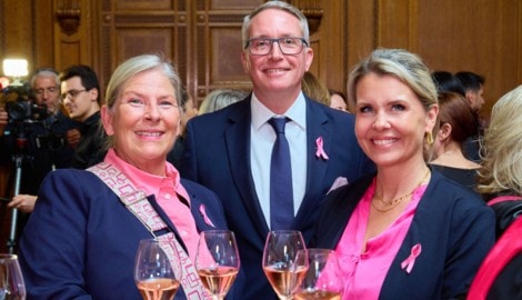 Sie waren wie eine Familie: Andrea Kdolsky mit Philipp Ita und seiner Ehefrau Claudia.