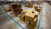 Die mit Oktober fällige Paketsteuer sorgt in Österreich für großen Ärger.