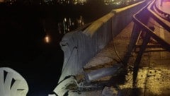 Die beschädigte Brücke durfte nach Inspektion durch die ukrainischen Behörden wieder freigegeben ...