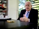Im Terrassenzimmer des „Kreisky-Forums“: Franz Vranitzky beim Interview