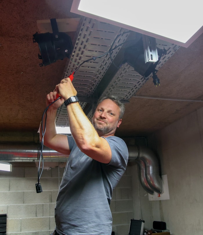 Florian Lehmann hat vom Marketing zur Elektrotechnik umgesattelt.