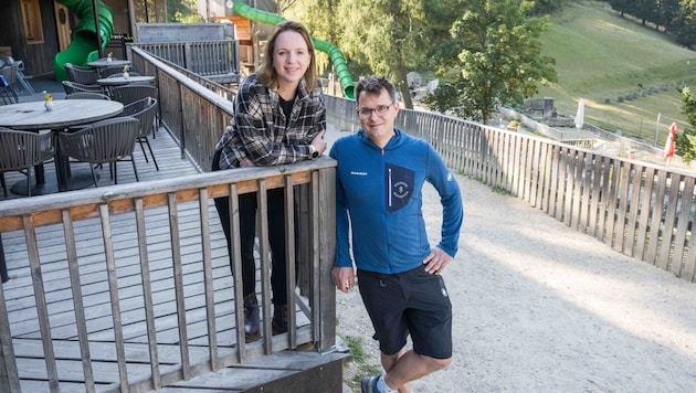 Im Winter möchten Angelika und Erhard Pretterhofer das Restaurant erweitern. Die Terrasse muss ...