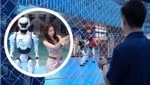 In China hat der erste Vergnügungspark eröffnet, in dem 300 humanoide Roboter arbeiten. 