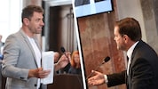 Grünen-Chef Gebi Mair (li.) und FP-Chef Markus Abwerzger: Unterschiedliche Ansichten über ...
