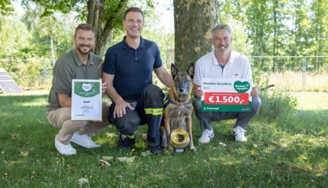„Boom“ aus Oberösterreich ist das „Haustier des Jahres“ (v.l.n.r. Oliver Wohlschlager, Vertrieb ...