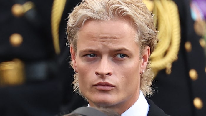 Marius Borg Høiby durfte am Begräbnis von König Harald teilnehmen. Seine U-Haft sitzt der ...
