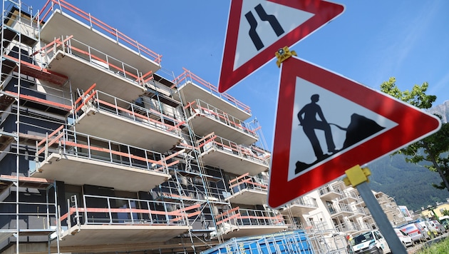 Gebaut wird viel in Innsbruck, günstig wohnen kann man deshalb noch lange nicht. Schöpft die ...
