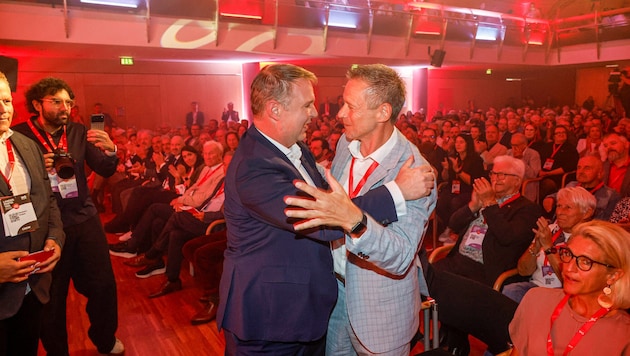 Noch-SPÖ-Chef Babler gratulierte im Juni Neo-Salzburg-Chef Eder.