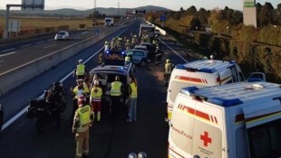 Ein Auffahrunfall in der Nähe von Graz forderte am Sonntagnachmittag die Einsatzkräfte.