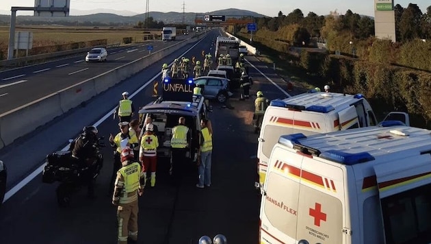 Ein Auffahrunfall in der Nähe von Graz forderte am Sonntagnachmittag die Einsatzkräfte.