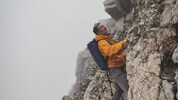 Die „Bergkrone“ testete die neue Arcterys Sperro SV Jacke beim Bergsteigen in den Karnischen ...