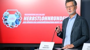 Die Zurückhaltung bei den Lohnverhandlungen ist vorbei, meint Vida-Geschwerkschaftsboss Roman ...