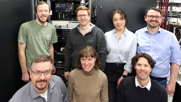 Das Innsbrucker Team mit Pascal Wintermeyer, Josef Schupp, Moming Jia, Juris Ulmanis (hinten ...