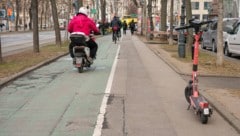 Am Ring ist immer viel los: Fußgänger und Radfahrer kommen sich dort  oft in die Quere.