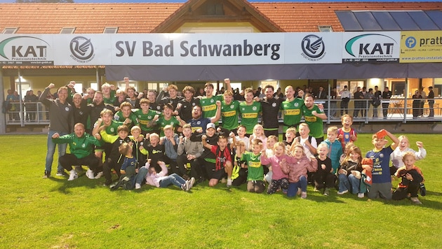 Großer Jubel in Bad Schwanberg nach dem Sieg im Schlager.