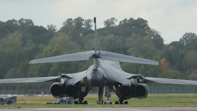 Unter anderem waren B-1-Bomber auf dem Luftwaffenstützpunkt stationiert.