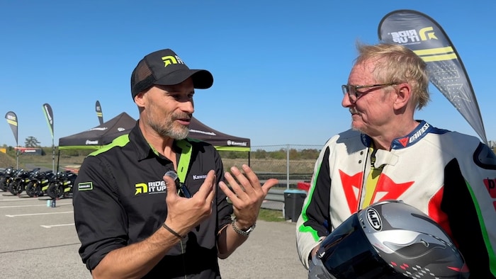 Roland Resch im Gespräch mit „Krone“-Motorredakteur Stephan Schätzl