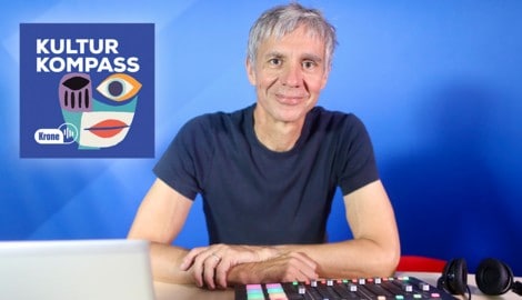 Thomas D. Trummer, Direktor des Kunsthaus Bregenz, zu Gast im Studio des „Kultur Kompass“.