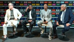 Geschäftsführer Franco Collavino, David Alaba, Sportdirektor Gökhan Inler und Technischer ...