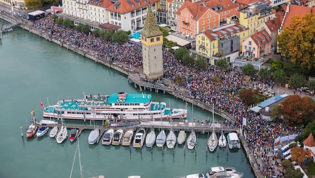 Der Start des 3-Länder-Marathon am Lindauer Hafen ist eines der ganz großen Highlights.