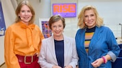 Schauspielerin Laura Hermann (li.) führte durch den Auftakt-Event mit Klimaschka und Schmidauer ...