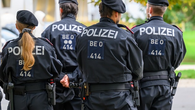 Die Polizisten fürchten vor allem einen hohen Gehaltsverlust.