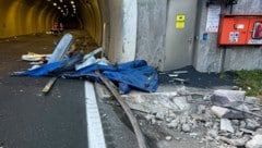 Aus bisher unbekannten Gründen kollidierte ein Lkw mit einer Tunneleinfahrt.