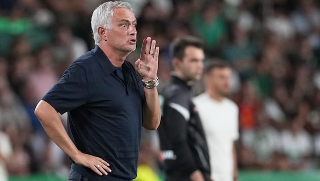 Jose Mourinho plant offenbar nicht mehr mit Raul Asencio und Andriy Lunin.