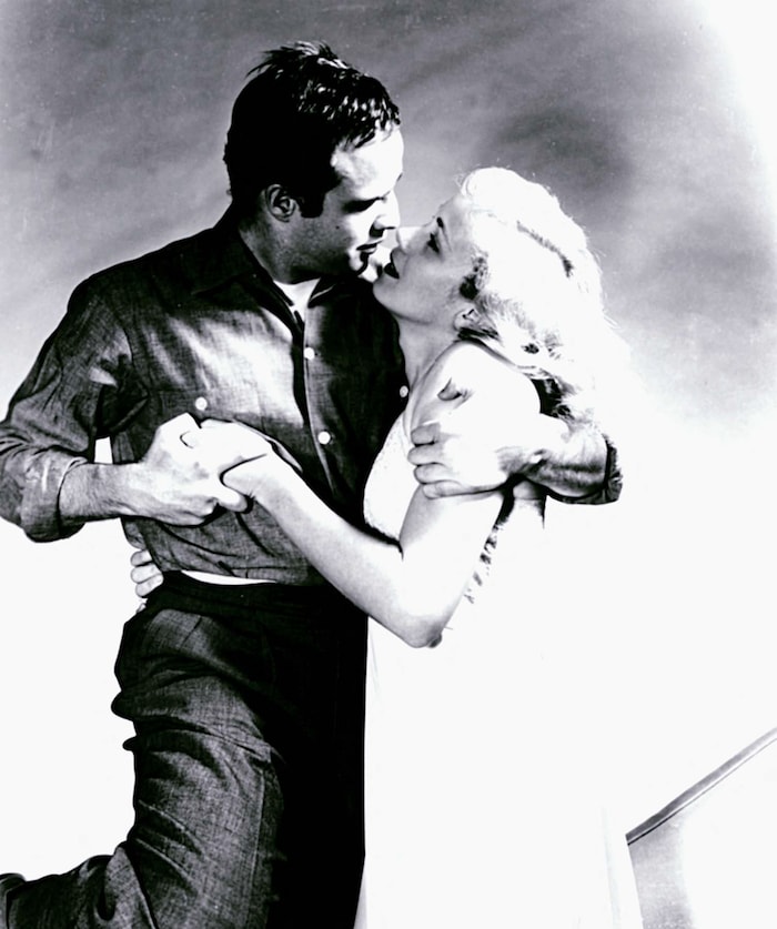 Für ihre Rolle in „Die Faust im Nacken“ an der Seite von Marlon Brando wurde Eva Marie Saint mit ...