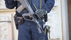 Schwerbewaffnete Polizisten stürmten Ende September das Grazer Szenelokal. 