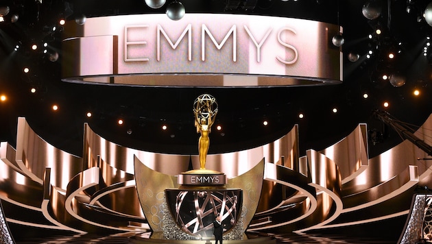 Die Emmys werden seit 1949 vergeben und zählen zu den wichtigsten Preisen der ...