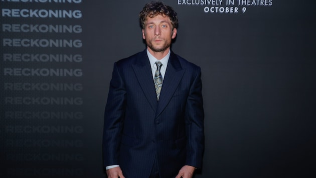 Jeremy Allen White löscht Social Media nach jeder Nutzung.