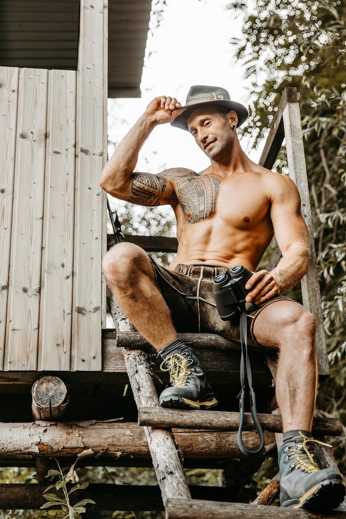Peter Rauscher aus Bayern präsentiert im Jänner seinen Sixpack.
