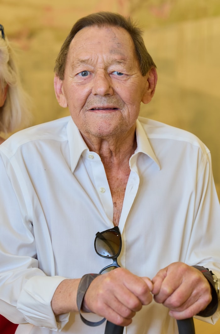 Sollte der Sohn von Wolfgang Ambros vor der Tüt stehen, „wird er mit offenen Armen empfangen ...