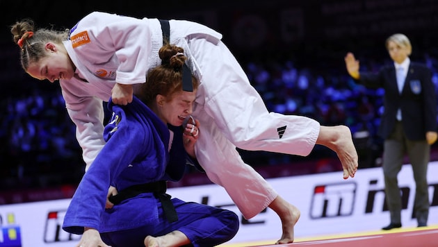 Lubjana Piovesana (blau) musste sich Joanne van Lieshout geschlagen geben.