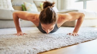 Workout statt Couch: Ein kluges neues Essay setzt sich mit Sport und Körperkult auseinander.