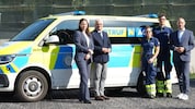 Leiterin Nicole Kodina, Antauer, Pflegedienstchefin Pechhacker, „ACN“-Sanitäter Simon ...