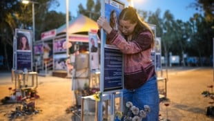 Bei rund 400 Veranstaltungen im ganzen Land gedachten die Menschen der 1163 Menschen, die am 7. ...