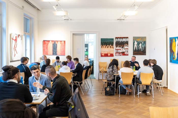 Das gemeinnützige Projekt wird von der Katholischen Aktion der Erzdiözese Wien, gemeinsam mit ...