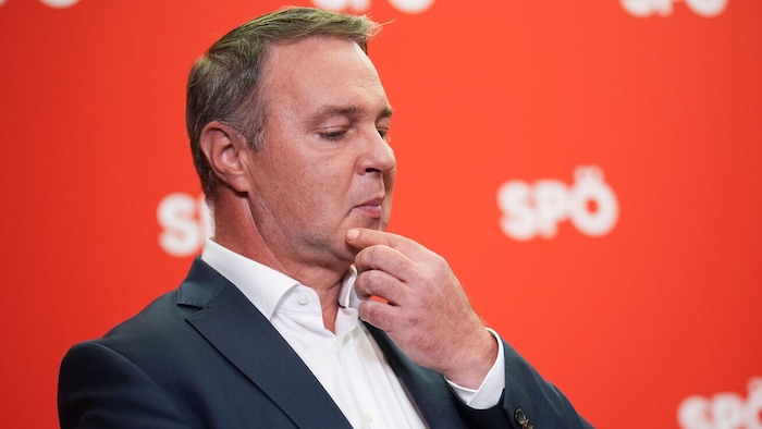 Babler führte die SPÖ zwar zurück in die Regierung – aber auch auf einen Wert von nur 13 ...