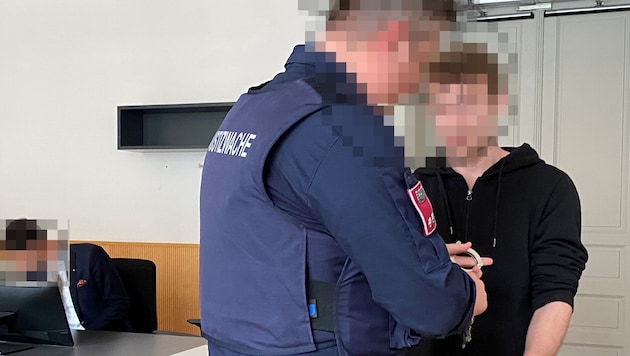 Einer der beiden Angeklagten am Landesgericht Feldkirch: Die Ausreden waren nicht sonderlich gut ...
