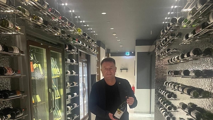 Mit Blaufränkisch Lutzmannsburg v.v. 2019 ist Winzer Uwe Schiefer aus Welgersdorf unter den drei ...